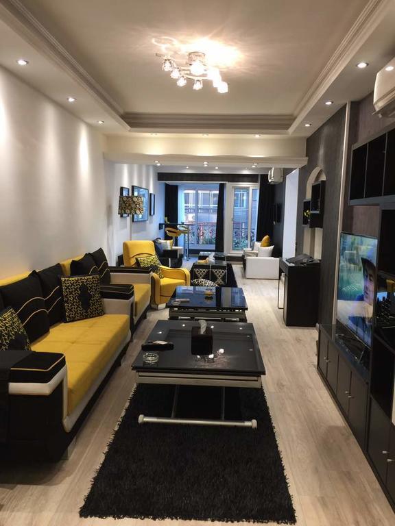 Luxury Mohandeseen Apartment Kairo Eksteriør billede