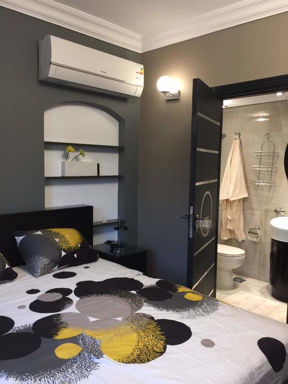 Luxury Mohandeseen Apartment Kairo Eksteriør billede
